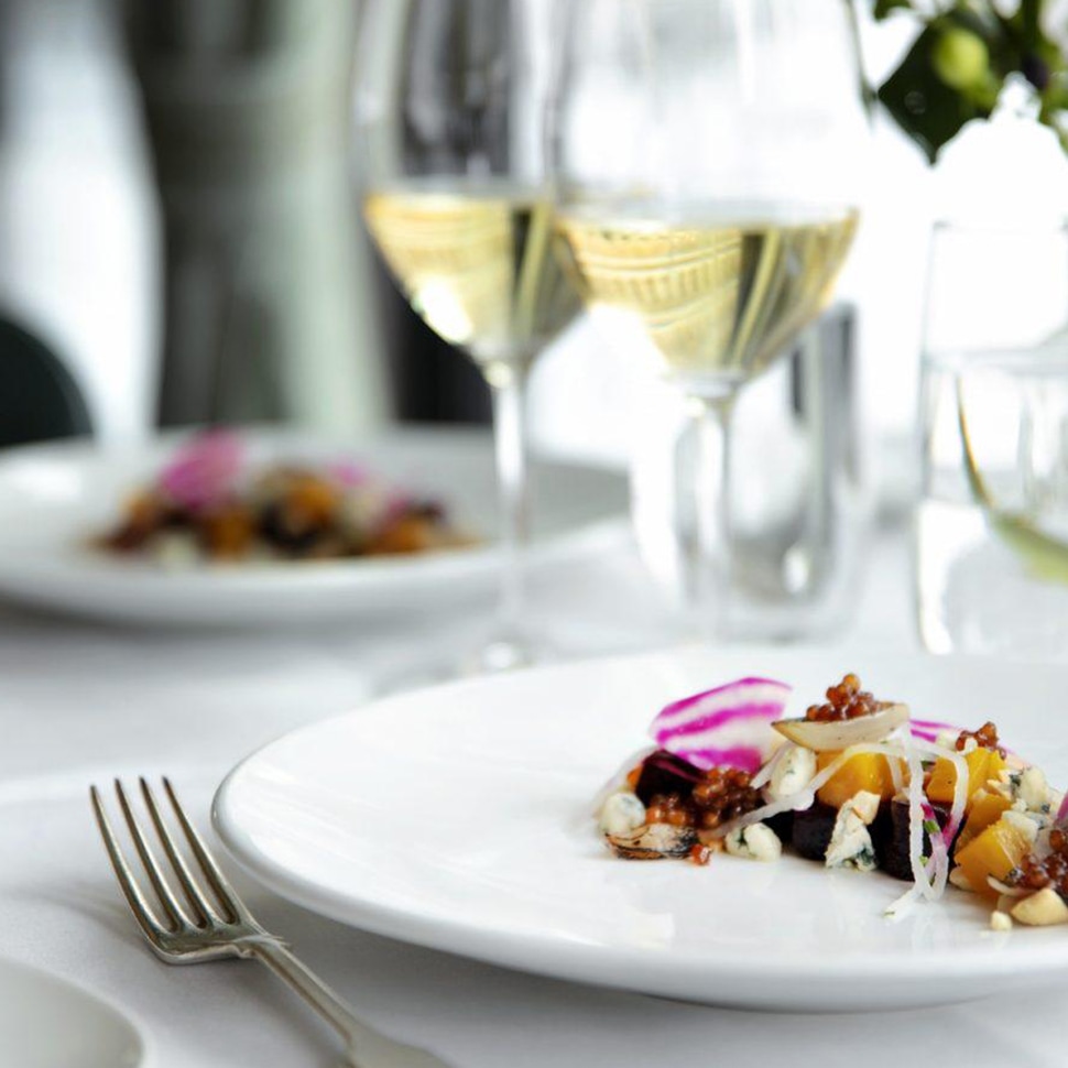 Co-operating with the best restaurants